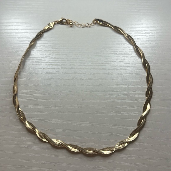 H&M Snake Link Gold Necklace - Picture 1 of 3